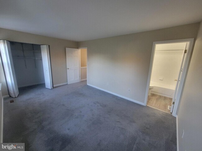 Foto del edificio - 25 Offspring Ct