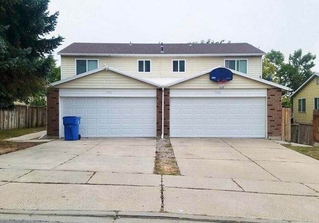 Photo - 7942 S Chadbourne Dr Apartment