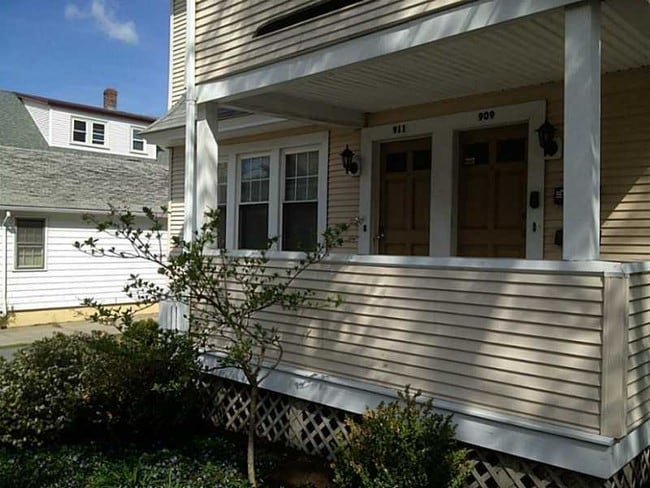 Building Photo - 909 Hope St