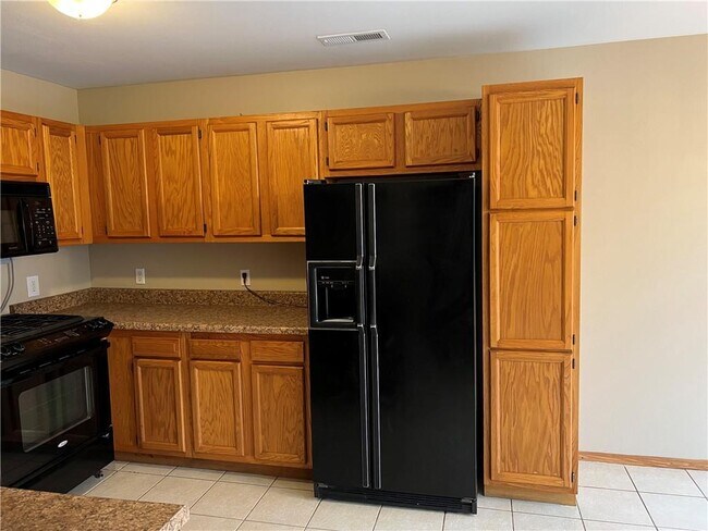 Foto del edificio - 2408 Chanel St