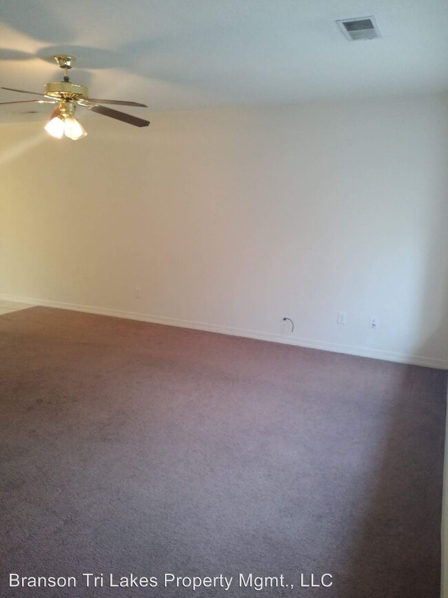 Building Photo - 1292 Hillcrest Pl