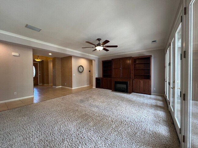 Foto del edificio - 2456 E Marquise Ct