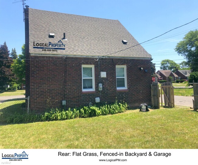 Building Photo - 3 br, 1 bath House - 19303 Fairport St