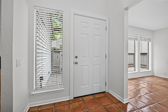 Foto del edificio - 1344 Chardonnay Dr