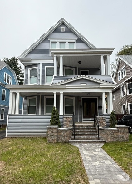 Building Photo - 130 Hubinger St