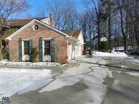 Building Photo - 309 Grosse Pines Dr