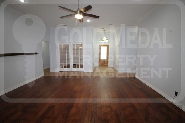 Foto del edificio - 1502 Loblolly Dr