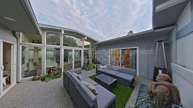 Foto del edificio - 5339 Berkeley Rd