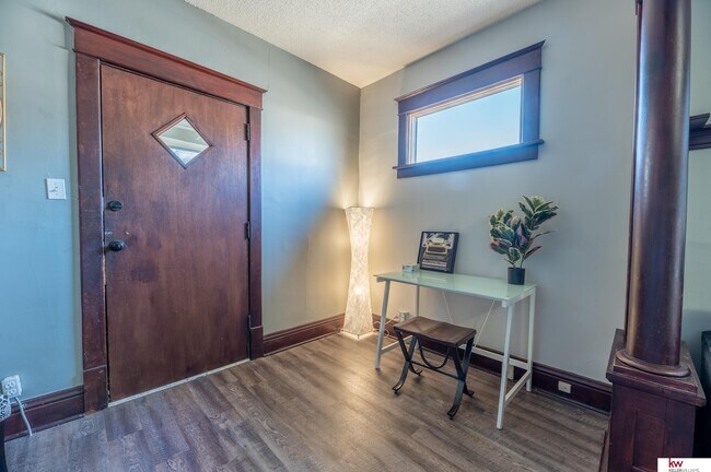 Foto del edificio - 3736 Decatur St