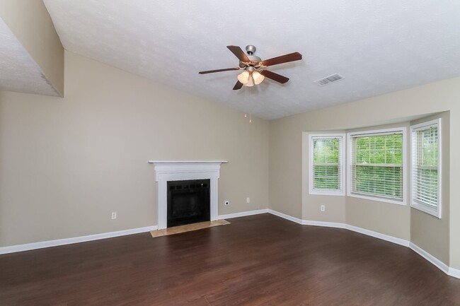 Building Photo - 3597 Chinaberry Ln
