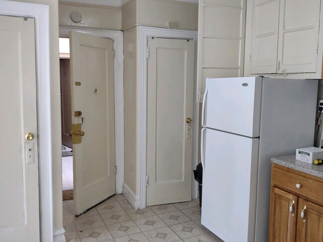 Building Photo - 35 Rockaway Pky
