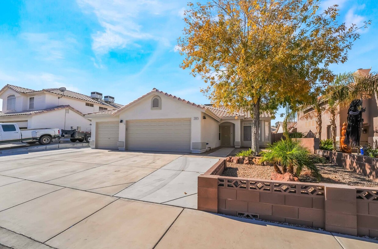 Foto principal - Spacious Single-Story Home in Henderson!