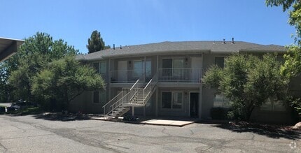 Building Photo - 1056 S 430 E