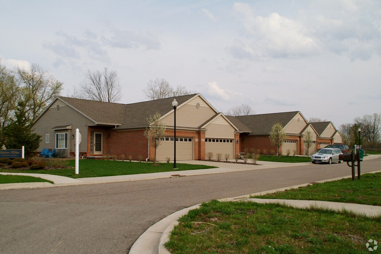 Primary Photo - 901 Chelsea Ridge