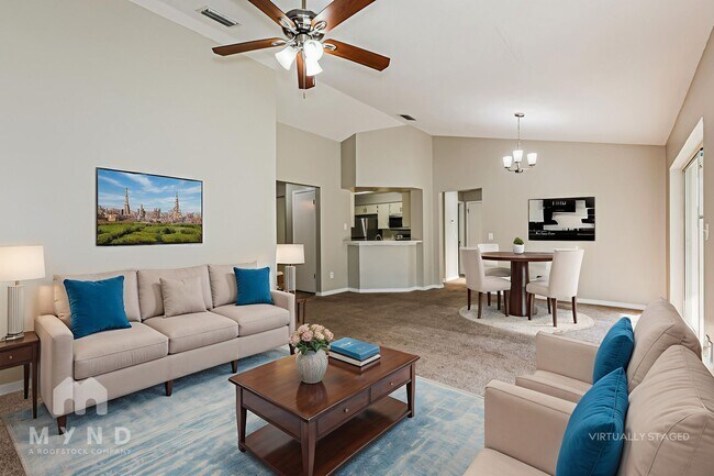 Foto del edificio - 8150 Tom Sawyer Dr