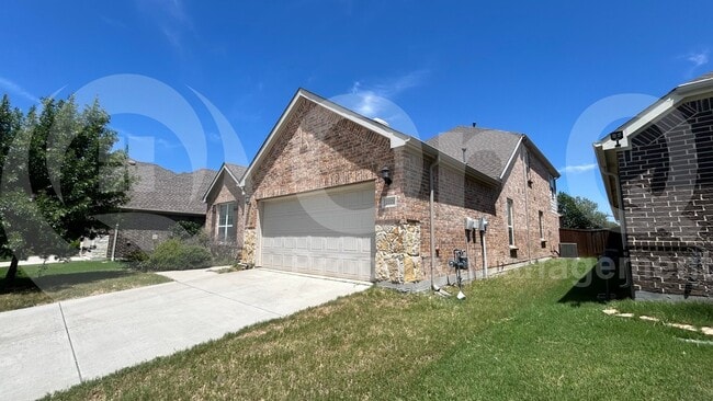 Building Photo - 2221 Candler Club Way
