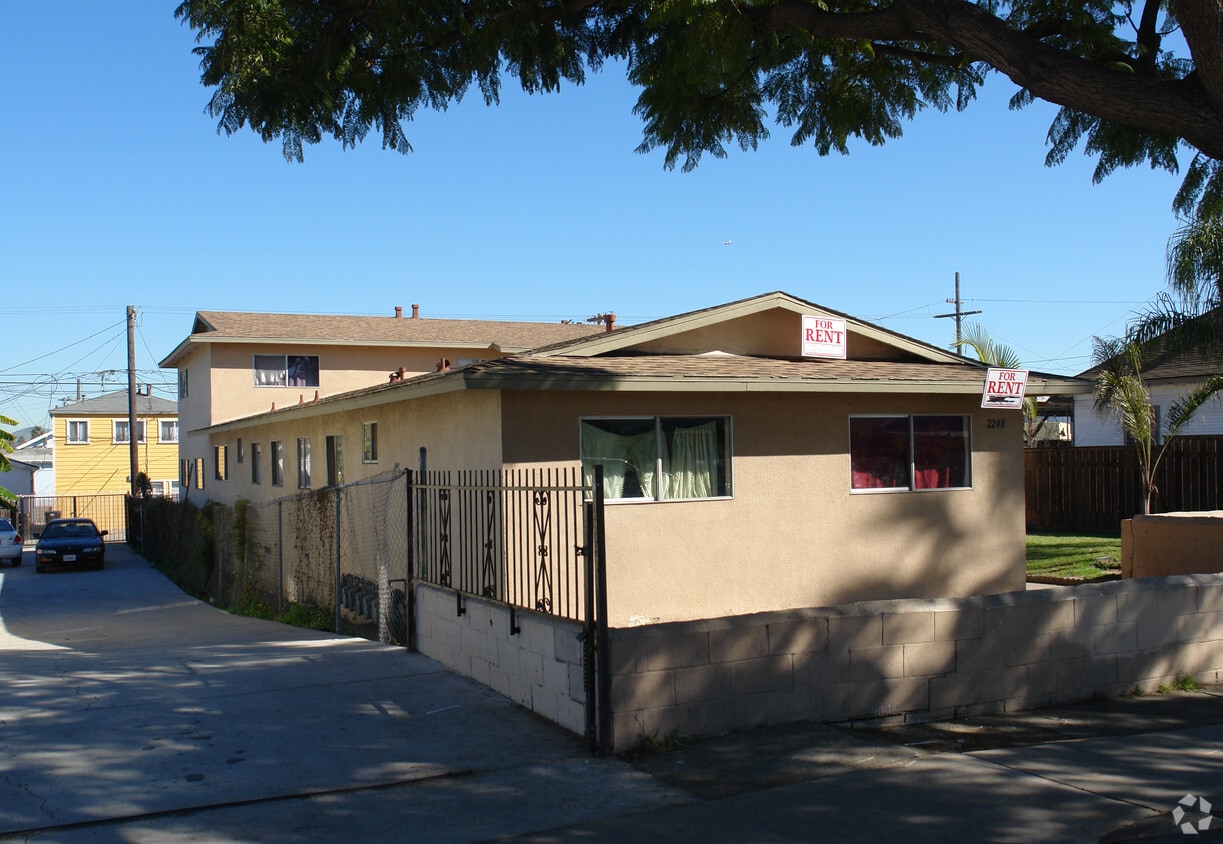 Building Photo - 2248 Ocean View Blvd