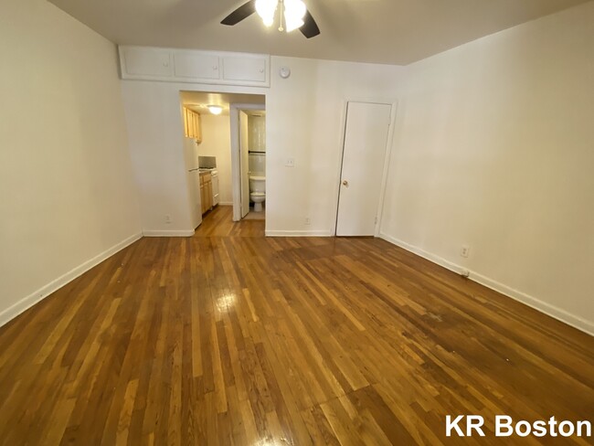 Foto del edificio - 123 Brighton Ave