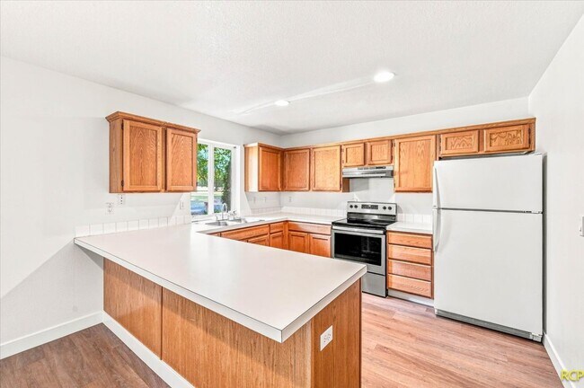 Foto del edificio - 3978 SW Pinewood Way