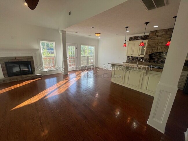 Foto del edificio - 880 Willow Lake