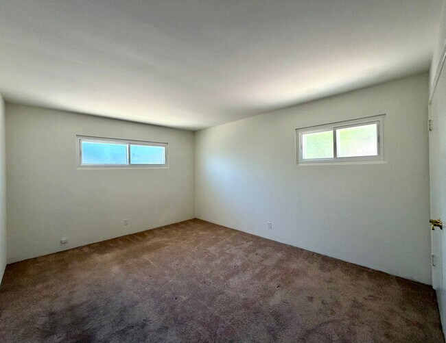 Foto del edificio - Charming 3 bedroom 2 bath townhouse