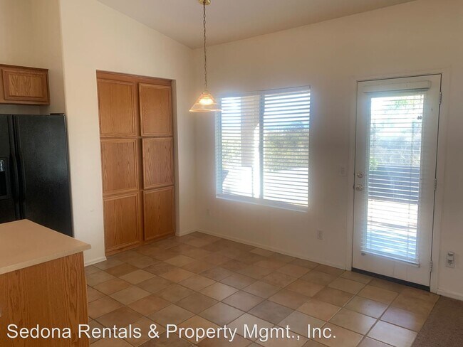 Foto del edificio - 1855 W Desert Willow Dr
