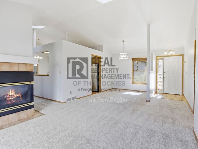 Foto del edificio - 1230 Patterson Ct