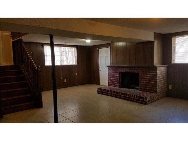 Building Photo - 1540 Walnut Ridge Ct