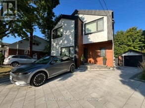 Building Photo - 7 Glen Eden Crescent