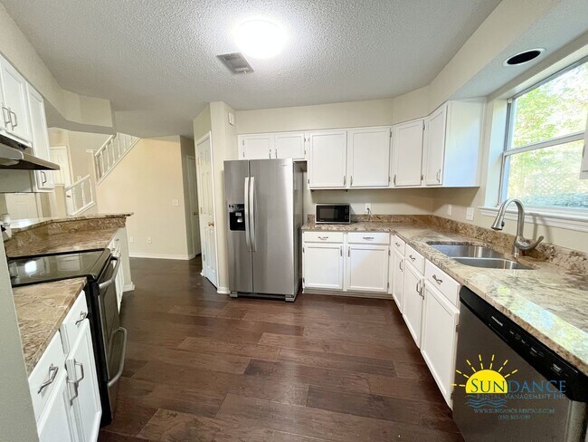 Foto del edificio - Stunning 3 Bedroom Home in desirable Crosswinds Landing of Fort Walton!