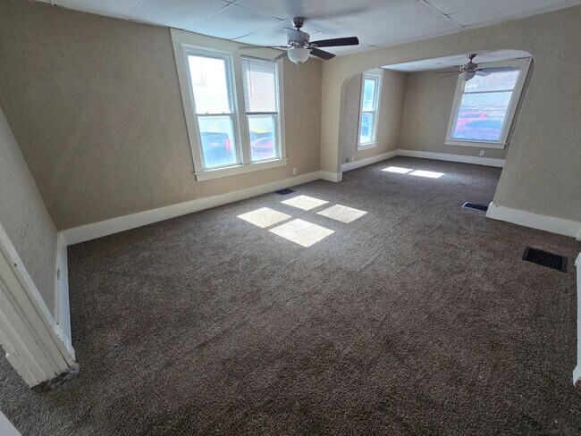 Foto del edificio - 2122 Jones St