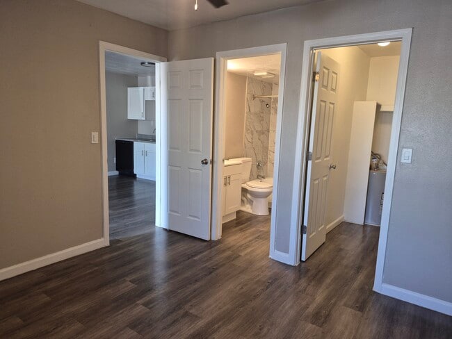 Photo - Westside Commons Apartments