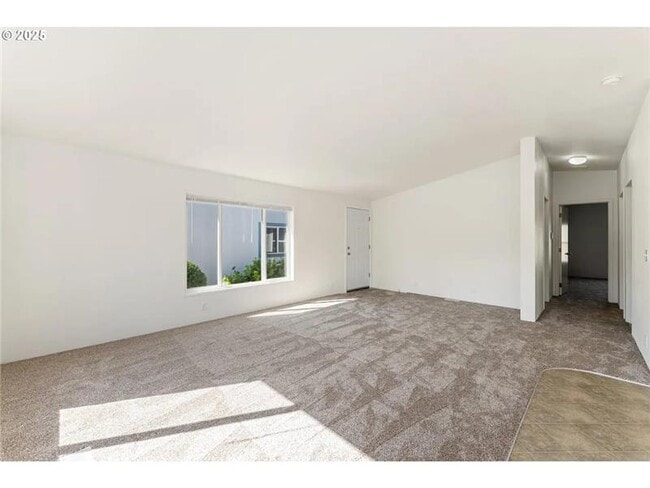 Foto del edificio - 341 Cornerstone Ct NE