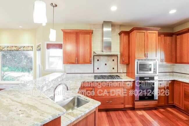 Foto del edificio - 190 Red Fox Ridge