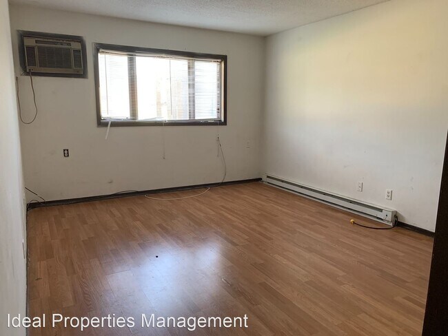 Foto del edificio - 515 W Monroe St