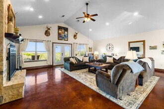 359 Sagebiel Ranch Rd