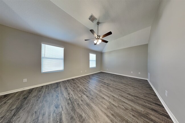 Building Photo - 12115 Carriage Oak Cir