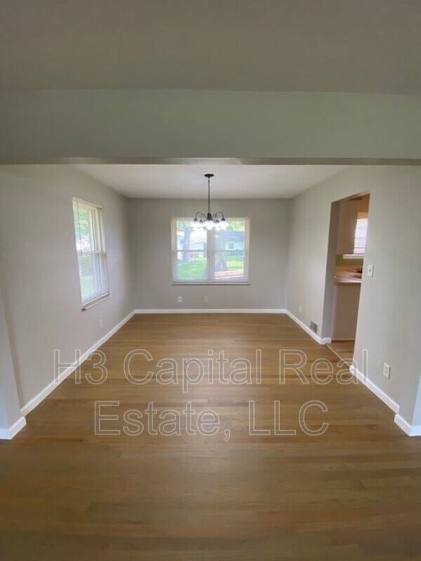 Foto del edificio - 2111 Clark Ave