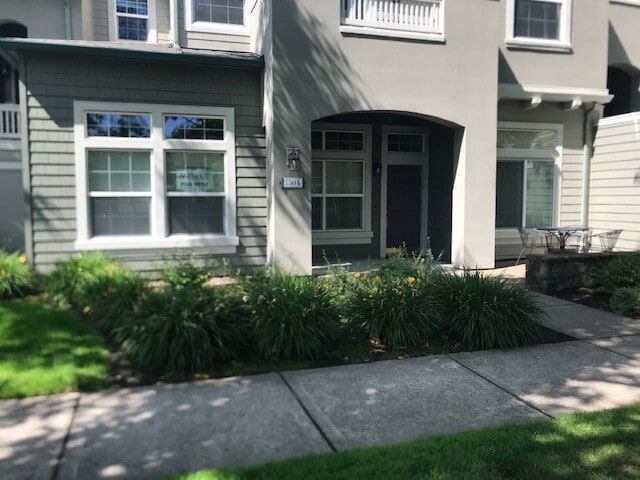 Building Photo - 1504 NE 64th Ave