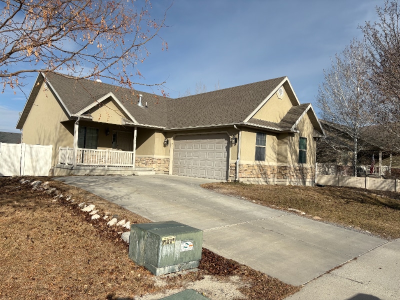 Primary Photo - 2103 Partridge Ln