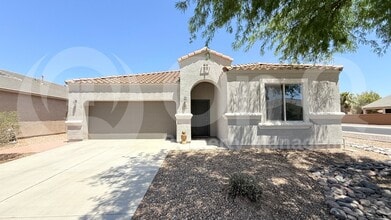 Building Photo - 1228 E Palo Verde Dr