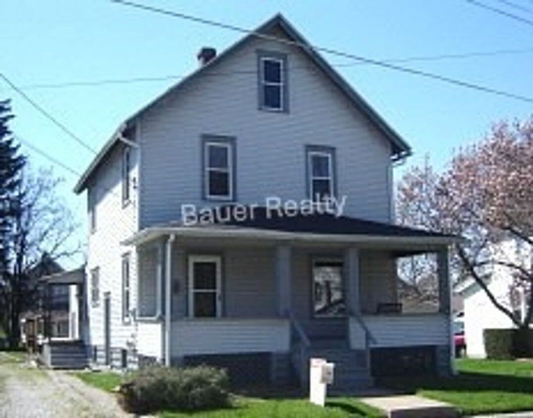 Primary Photo - Spacious Four Bedroom Home