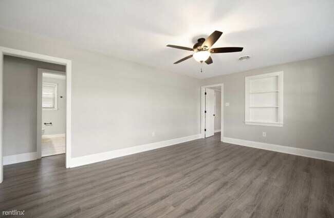 Foto del edificio - 2 br, 1 bath House - 11385 Old Suffolk Road
