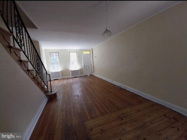 Foto del edificio - 819 Kimball St