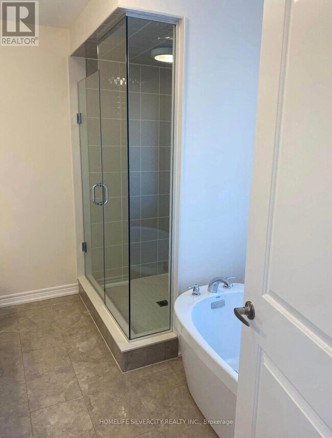 Photo du bâtiment - 544 Beckview Cres