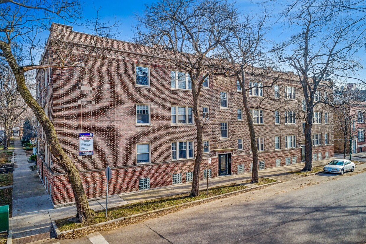 Foto principal - 3453 N Wolcott Ave