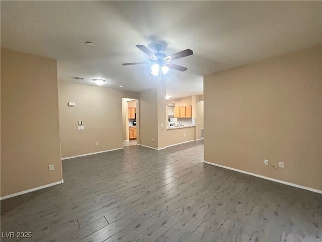 Building Photo - 673 Peachy Canyon Cir