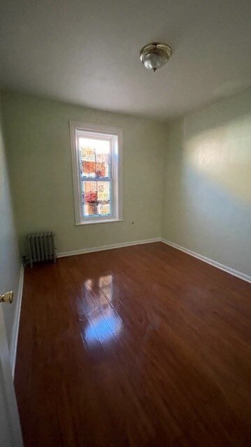 Foto del edificio - 746 Sheffield Ave