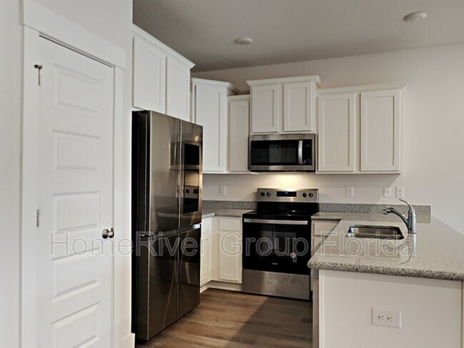 Building Photo - 9665 Nature Creek Blvd