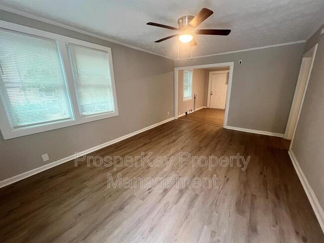 Building Photo - 1811 17th Ave